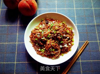 荞麦面拌绿豆芽的做法步骤：9