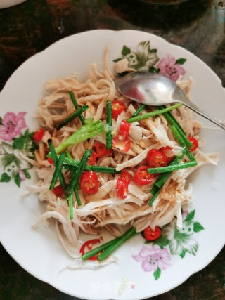 柠檬手撕鸡的做法步骤：5