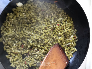 肉末酸豆角的做法步骤：3