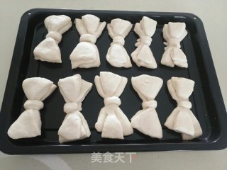 网红蝴蝶结面包（附三种做法）的做法步骤：31