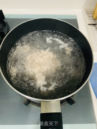 瘦肉汤的做法步骤：3