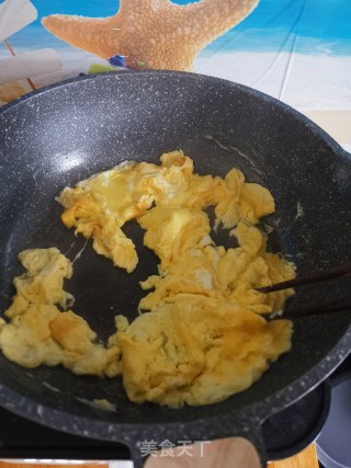 西红柿炒鸡蛋的做法步骤：4