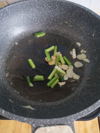 西红柿炒鸡蛋的做法步骤：5