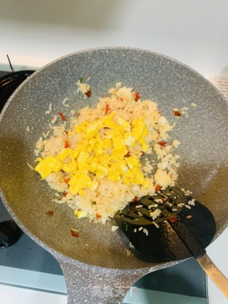 剁椒蛋炒饭的做法步骤：5