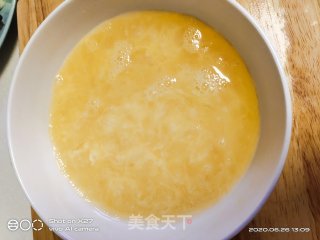 家常虾仁蒸蛋的做法步骤：4