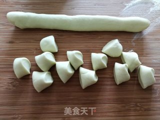 猪肉黄瓜韭菜饺的做法步骤：9