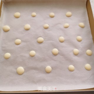 抹茶波点蛋糕卷的做法步骤：12
