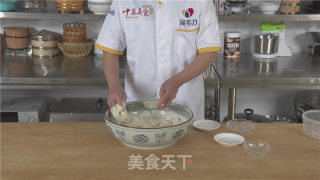 正宗茴香油条的做法的做法步骤：7
