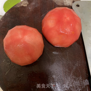 酸汤肥牛的做法步骤：1