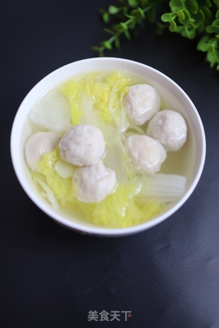 白菜煮鱼丸的做法步骤：4