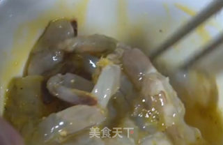 虾球沙拉的做法步骤：1