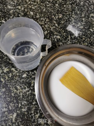 凉粉鲫鱼的做法步骤：2