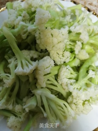 红油菜花的做法步骤：1