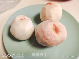 桃儿慕斯蛋糕的做法步骤：2