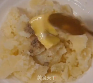 芝士焗土豆的做法步骤：4