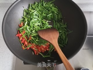 素炒韭菜的做法步骤：3