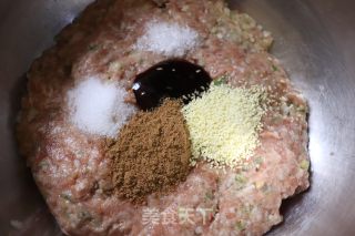 猪肉饺子的做法步骤：10