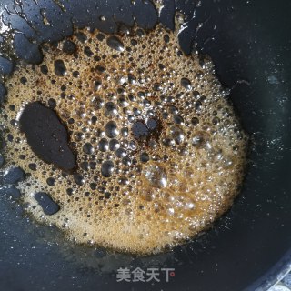 虎皮蛋红烧肉的做法步骤：6