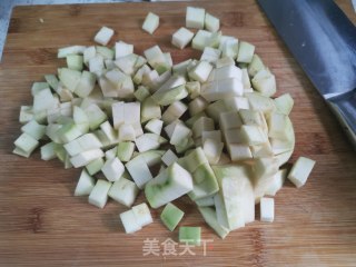 素版鱼香茄子的做法步骤：1