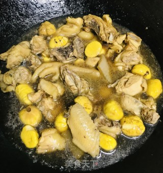 板栗烧鸡的做法步骤：7