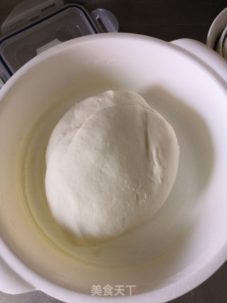 芝麻白饼的做法步骤：1