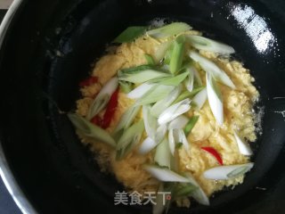 大葱炒鹅蛋的做法步骤：6