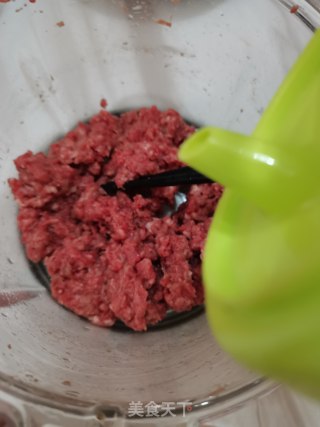 牛肉滑蛋的做法步骤：2