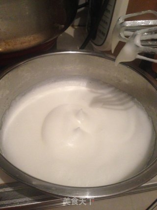 酸奶云朵戚风的做法步骤：5