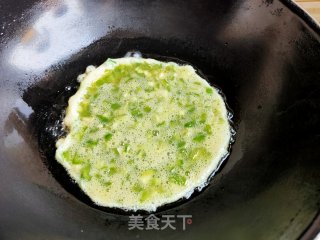 青椒葱花炒鸡蛋的做法步骤：5