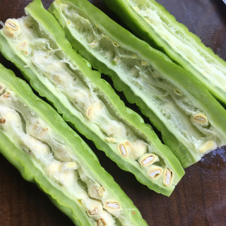 蒜香苦瓜片的做法步骤：3