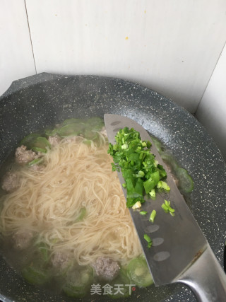 丝瓜肉丸面的做法步骤：23
