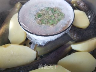 鸡蛋辣椒焖子一锅出的做法步骤：6