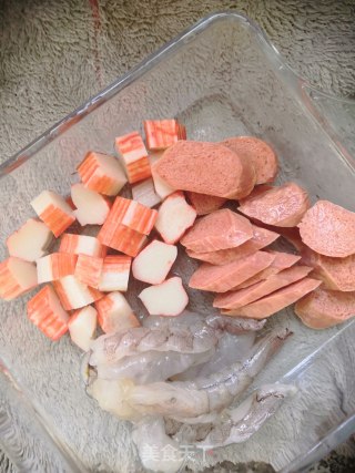 番茄肉酱意面的做法步骤：2