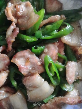 五花肉炒线椒的做法步骤：10