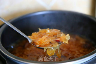 红枣银耳汤----女性必备的贫民燕窝养护必备的做法步骤：6