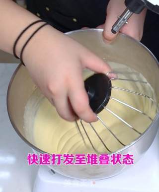 超火的ins蛋糕奶茶的蛋糕浆调制的做法步骤：6