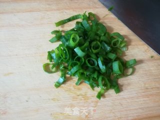 黄花菜炒鸡蛋的做法步骤：5