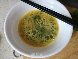 黄花菜炒鸡蛋的做法步骤：6