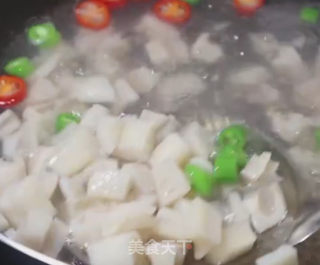 酸辣藕丁的做法步骤：2