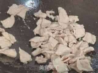 芹菜肉片的做法步骤：3