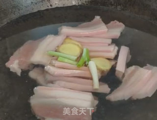 卤香肉片的做法步骤：1