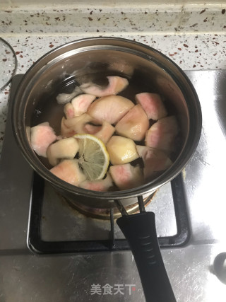 桃子慕斯蛋糕的做法步骤：2