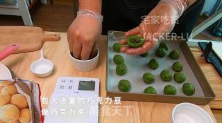超简单抹茶麻薯球，美味小甜品，外皮酥脆，内里软嫩，嚼劲十足。的做法步骤：5