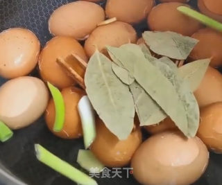 五香蛋的做法步骤：4