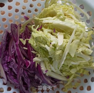蒜香紫绿包菜的做法步骤：2