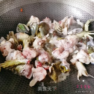 爆炒牛蛙的做法步骤：5