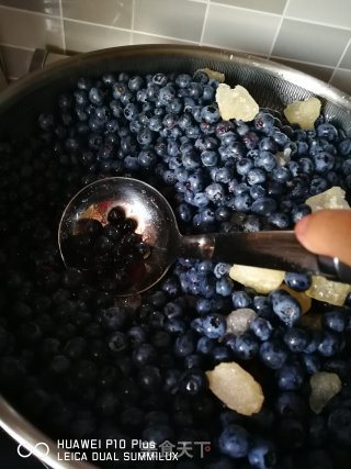 自制蓝莓果酱的做法步骤：3