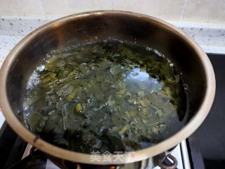 雪里蕻拌毛豆的做法步骤：4