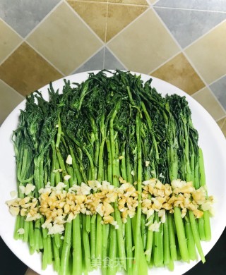 油泼茼蒿菜的做法步骤：6