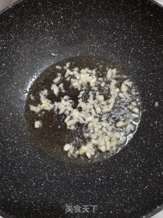 蒜香杏鲍菇的做法步骤：2
